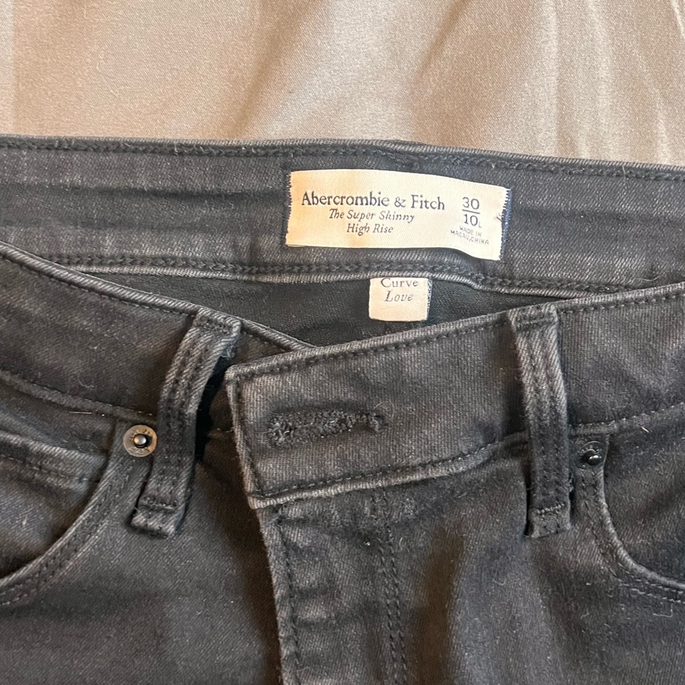Abercrombie & Fitch super skinny hi rise curve love size 30L